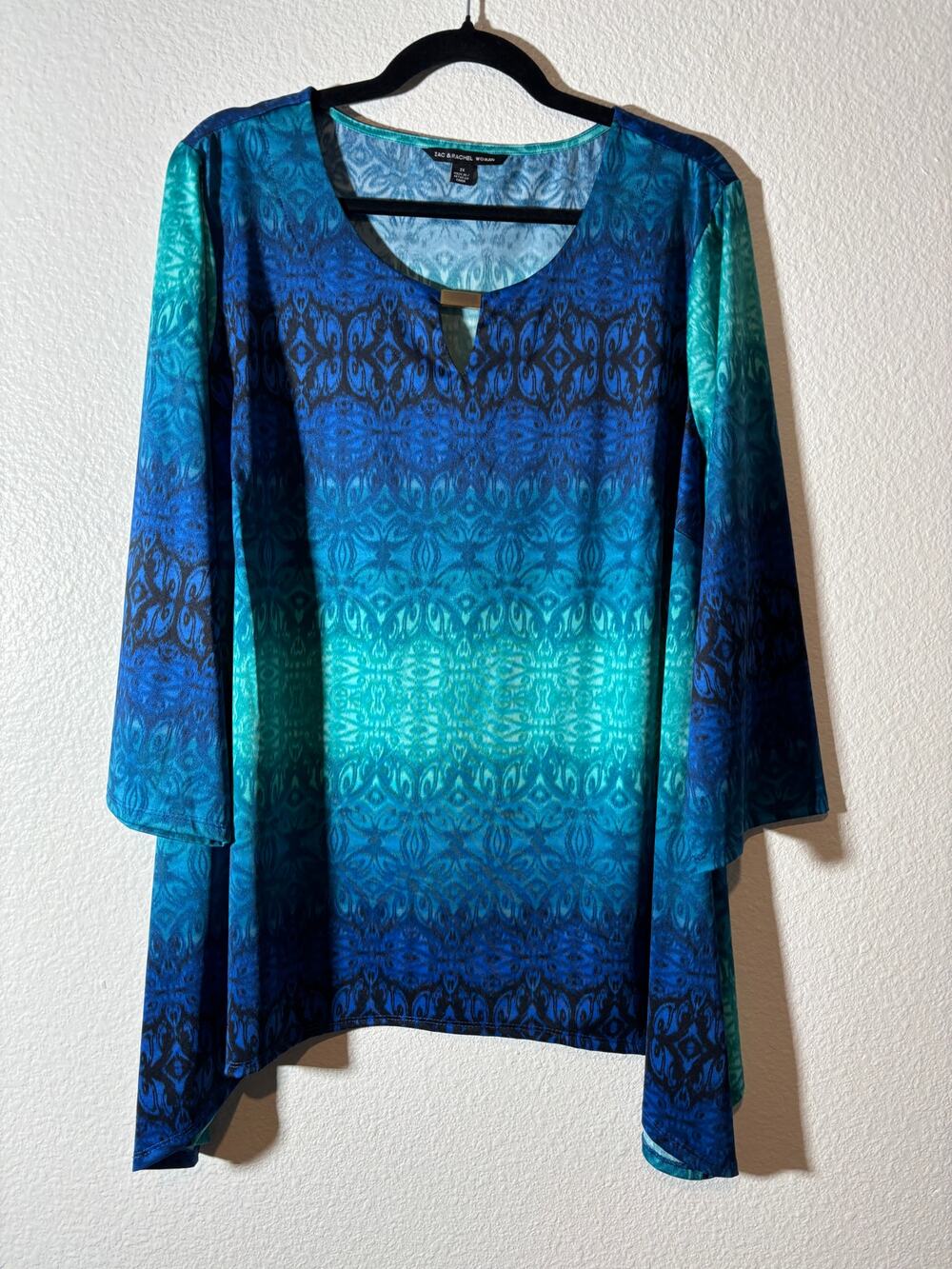 Zac & Rachel Size 2X Blue Boho Damask Tunic Top Asymmetric Handkerchief Hem